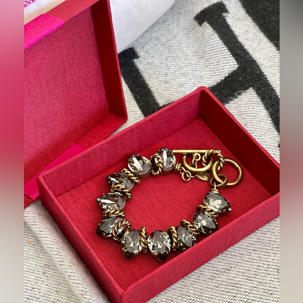 Aris Geldis Paris Statement Bracelet ✨❤️